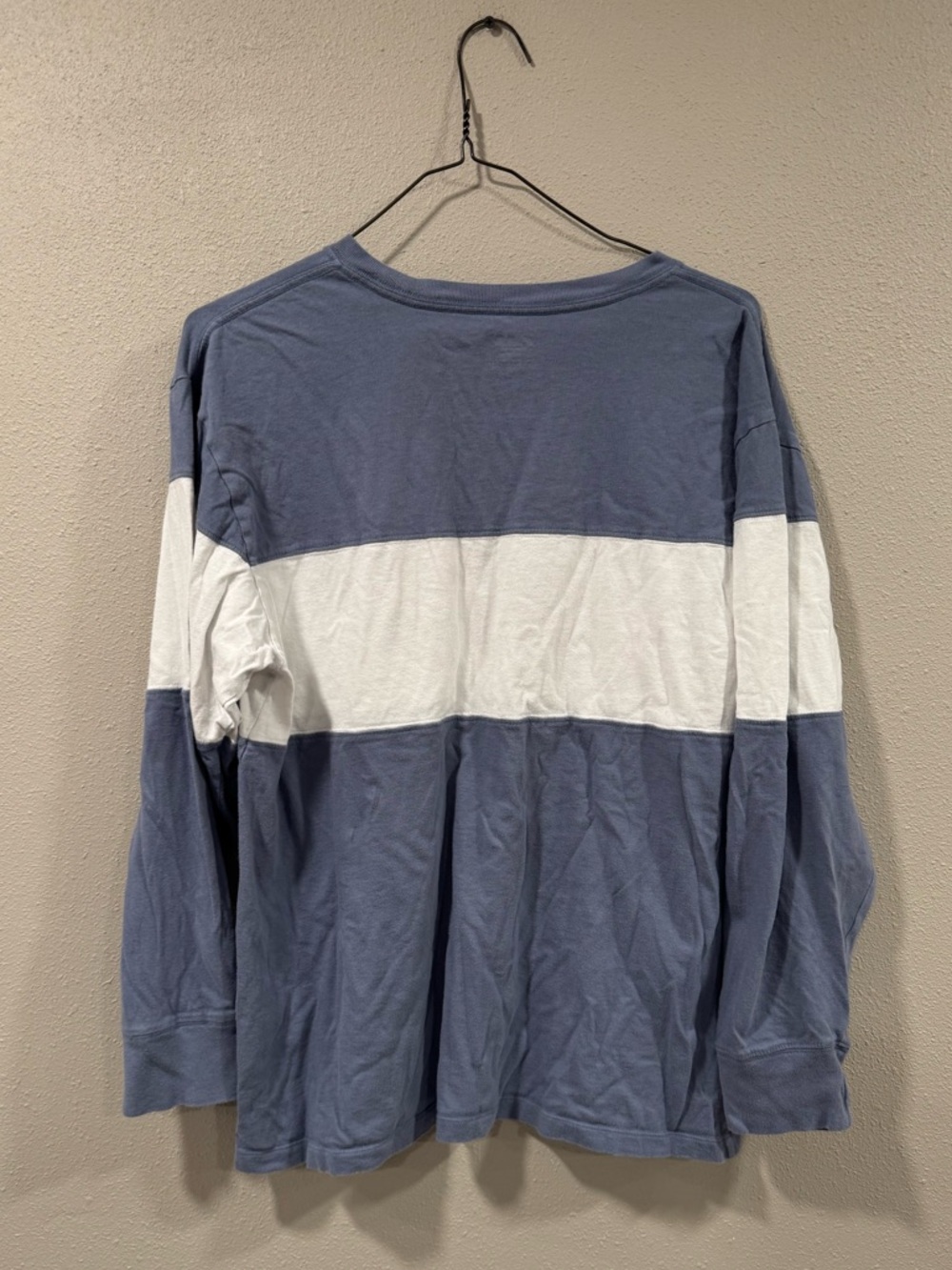 PINK Victoria Secret Long Sleeve - Picture 3 of 4